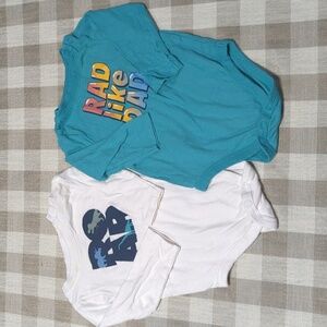 3/$12 6-9M Garanimals long sleeve onesie set of 2
